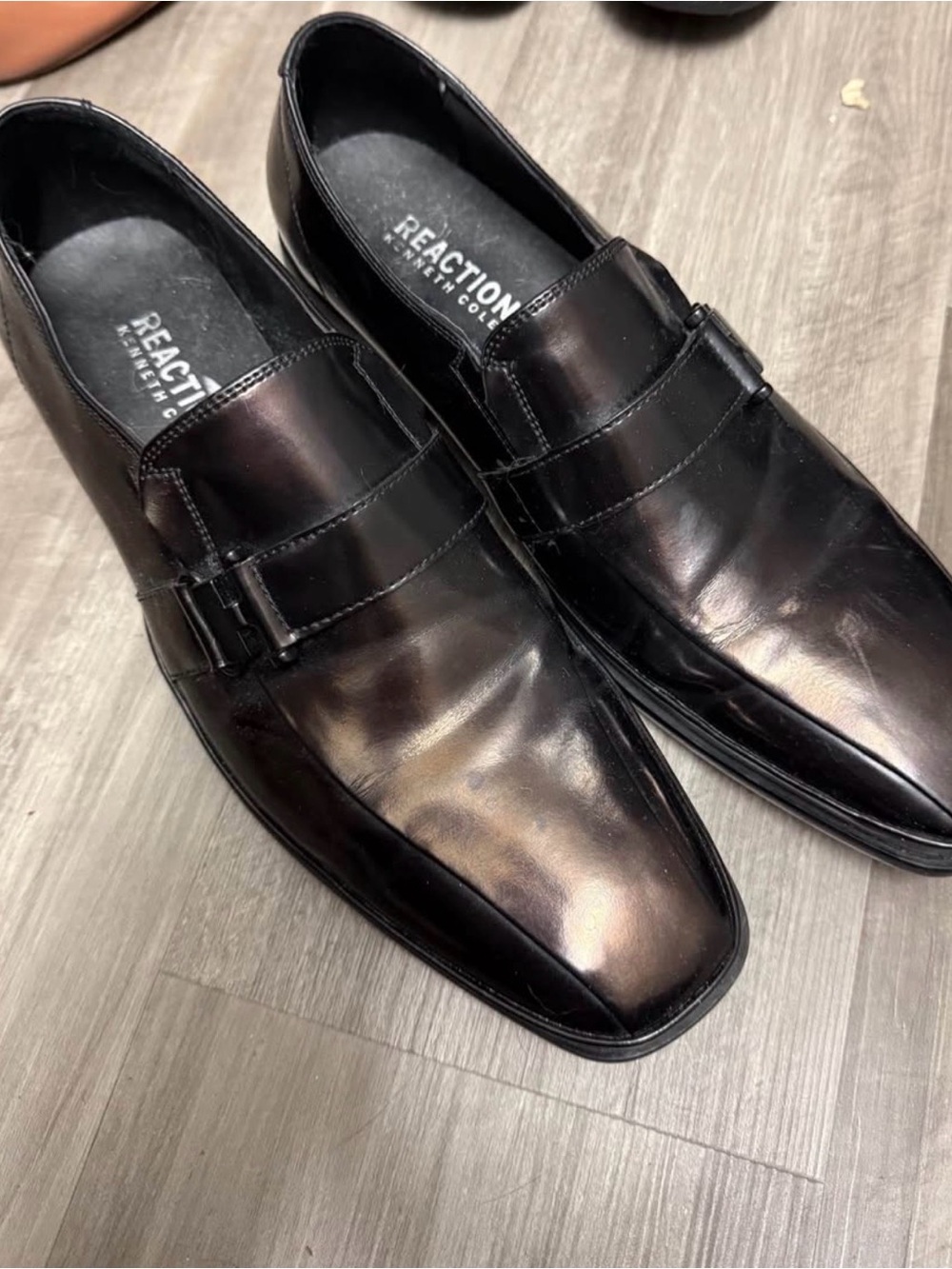 Reaction Kenneth Cole Black Leather Slip-On Loafers with Buckle Accent